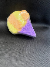 Load image into Gallery viewer, Streaming Bath Bomb Mango Lemon Sorbet 4.0oz