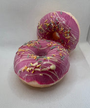 Load image into Gallery viewer, Streaming Donut Bathbomb 7.8oz